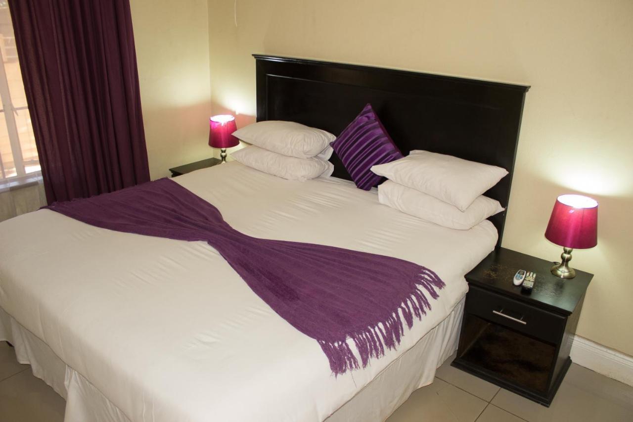 Maple Guest House Pretoria Ngoại thất bức ảnh